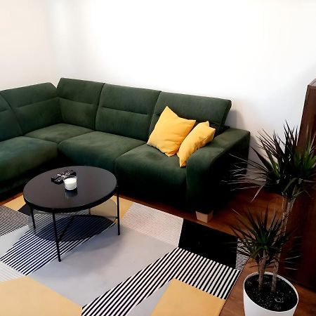 Stylovy Apartman V Samorine Εξωτερικό φωτογραφία