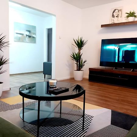 Stylovy Apartman V Samorine Εξωτερικό φωτογραφία