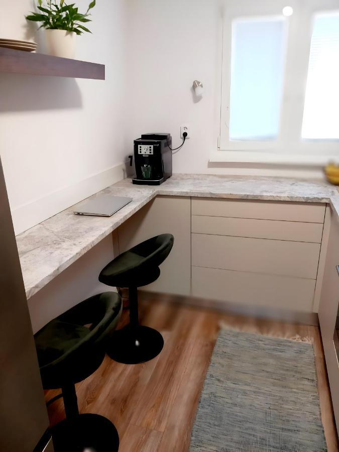 Stylovy Apartman V Samorine Εξωτερικό φωτογραφία